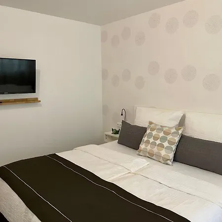 Mit Terrasse By Interhome Apartamento