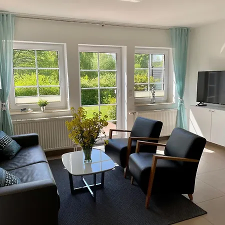 Mit Terrasse By Interhome Apartamento